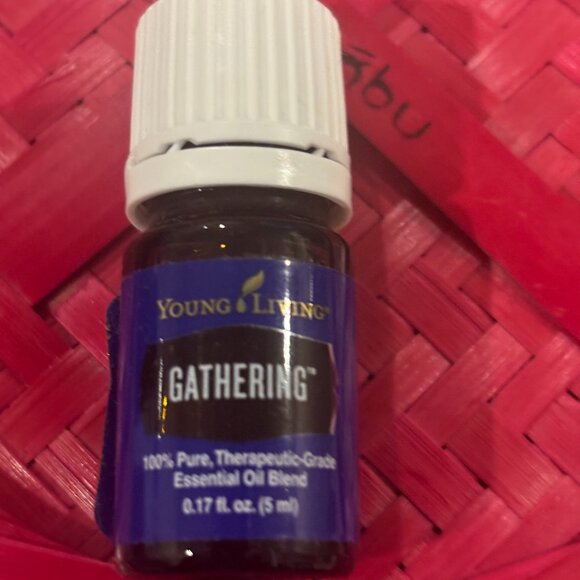 Gathering Young Living Essential Oil 5 ML - Picture 2 of 3